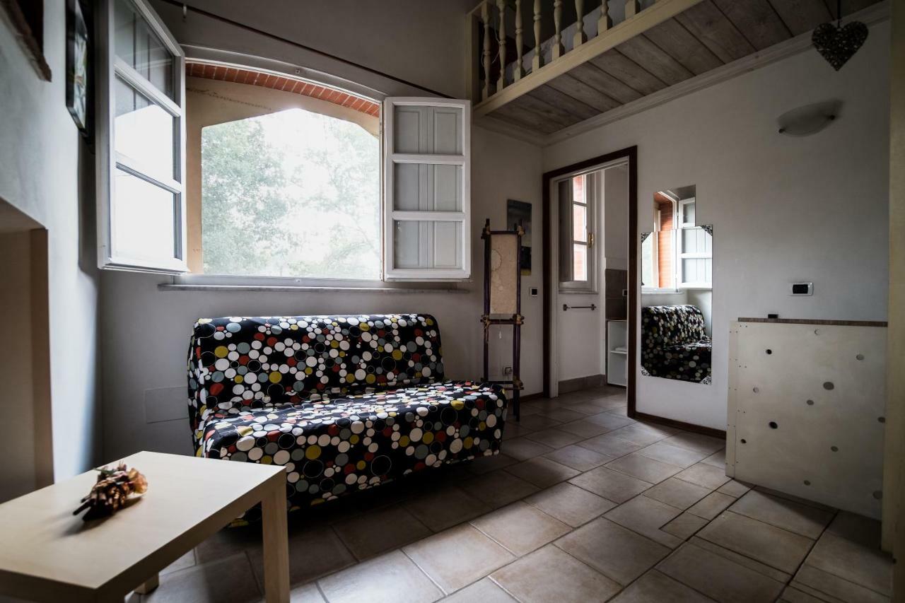 Апартаменты La Casa Nel Sole Кастельнуово-ди-Магра Экстерьер фото